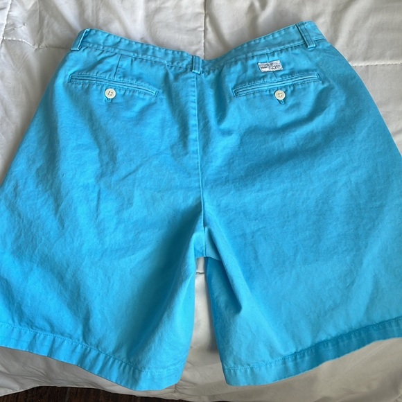 Vineyard vines shorts - Picture 2 of 3